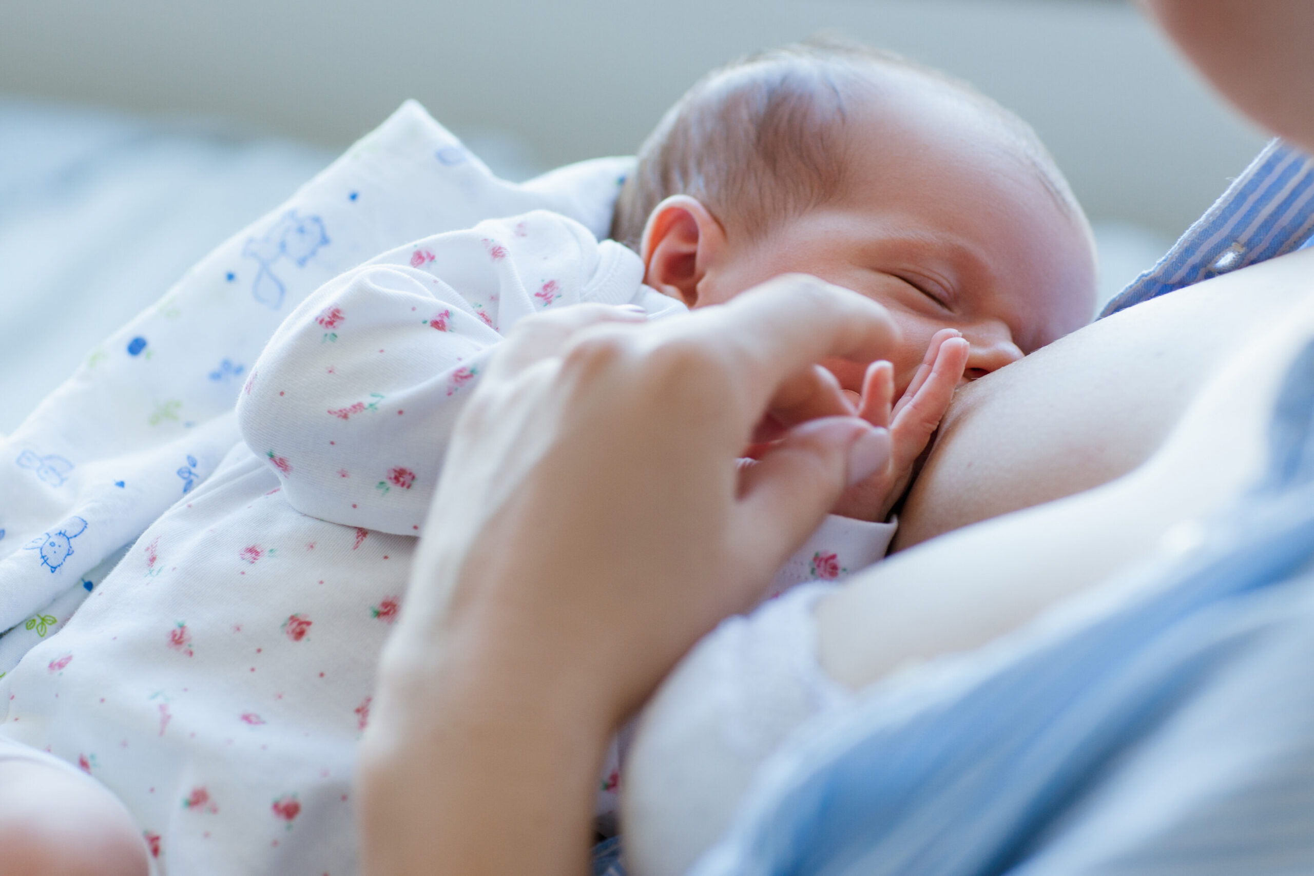 baby breastfeeding